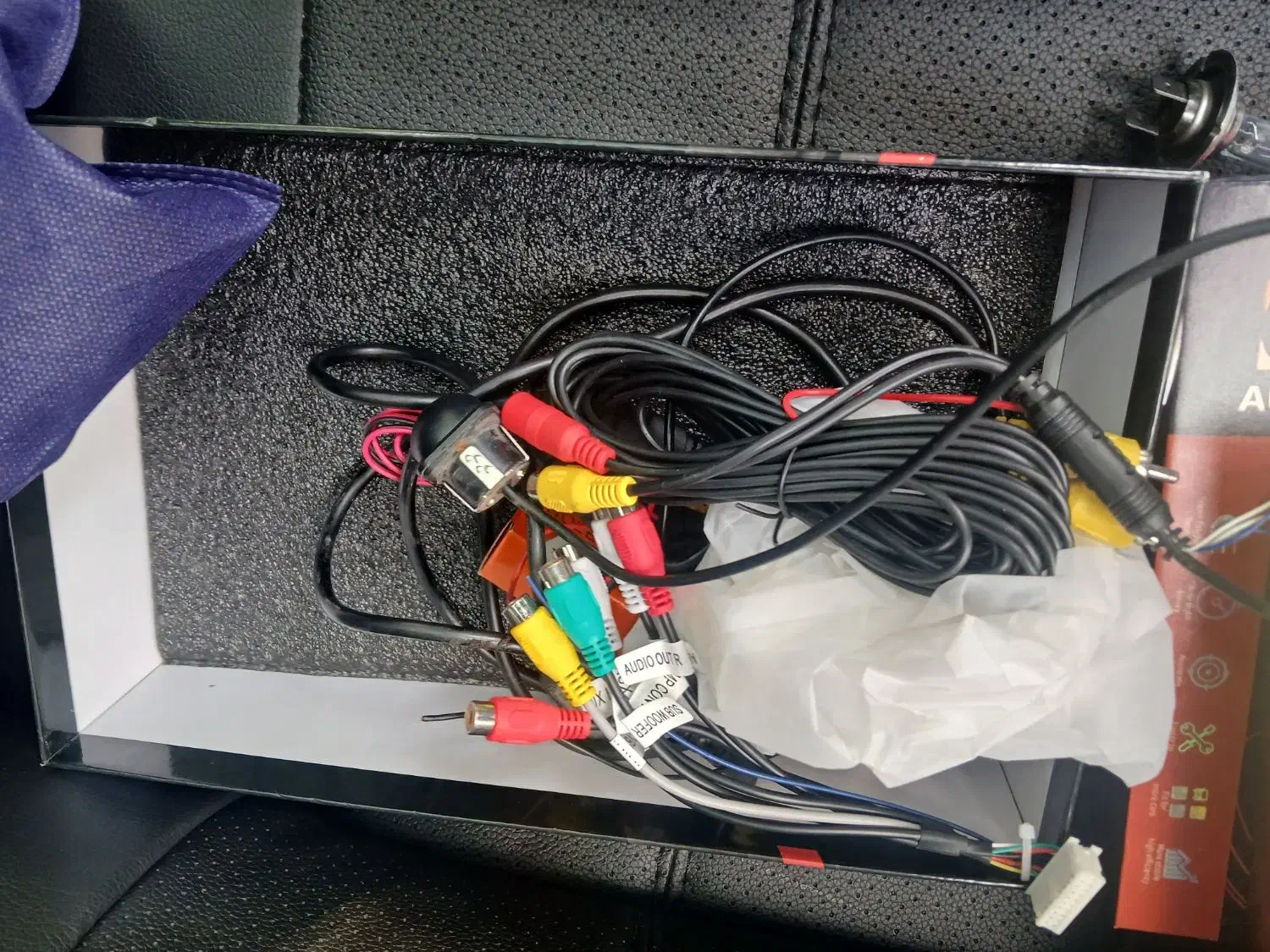 مانیتور ماشین در حد|قطعات یدکی و لوازم جانبی|لاهیجان, پردسر|دیوار