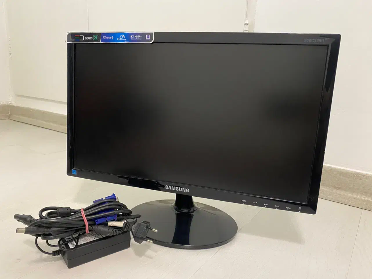 مانیتور 20 اینچ سامسونگ|قطعات و لوازم جانبی رایانه|زنجان, |دیوار