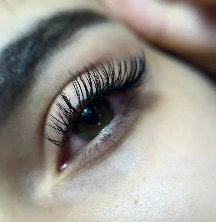 مژه و ناخن|خدمات آرایشگری و زیبایی|سراب, |دیوار