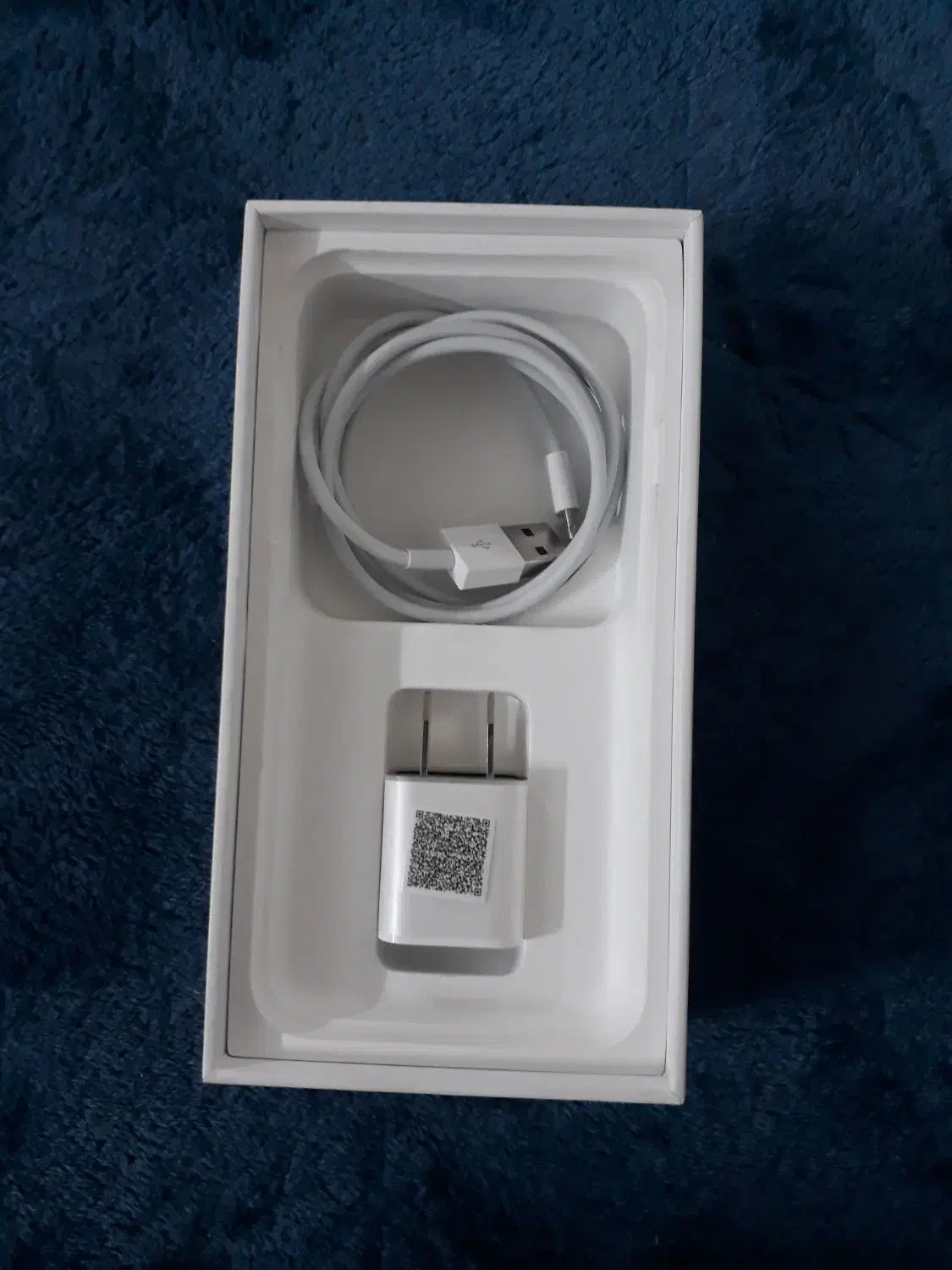 اپل se 2020|موبایل|یزد, |دیوار