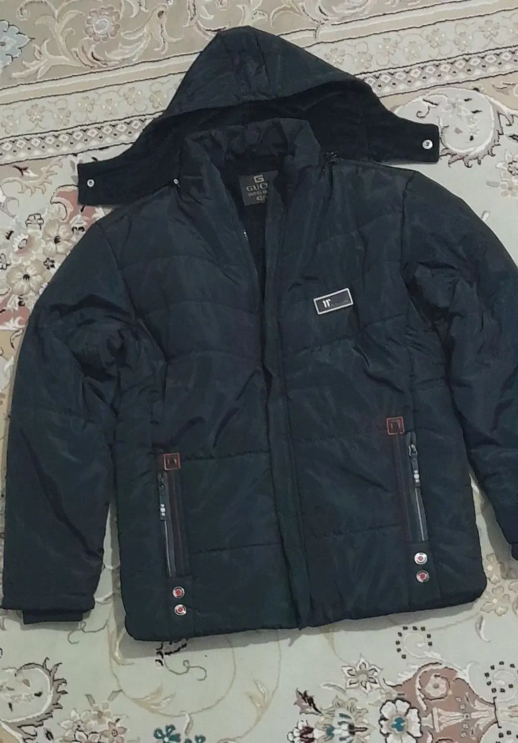 دوعدد کاپشن|لباس|فیروزکوه, |دیوار