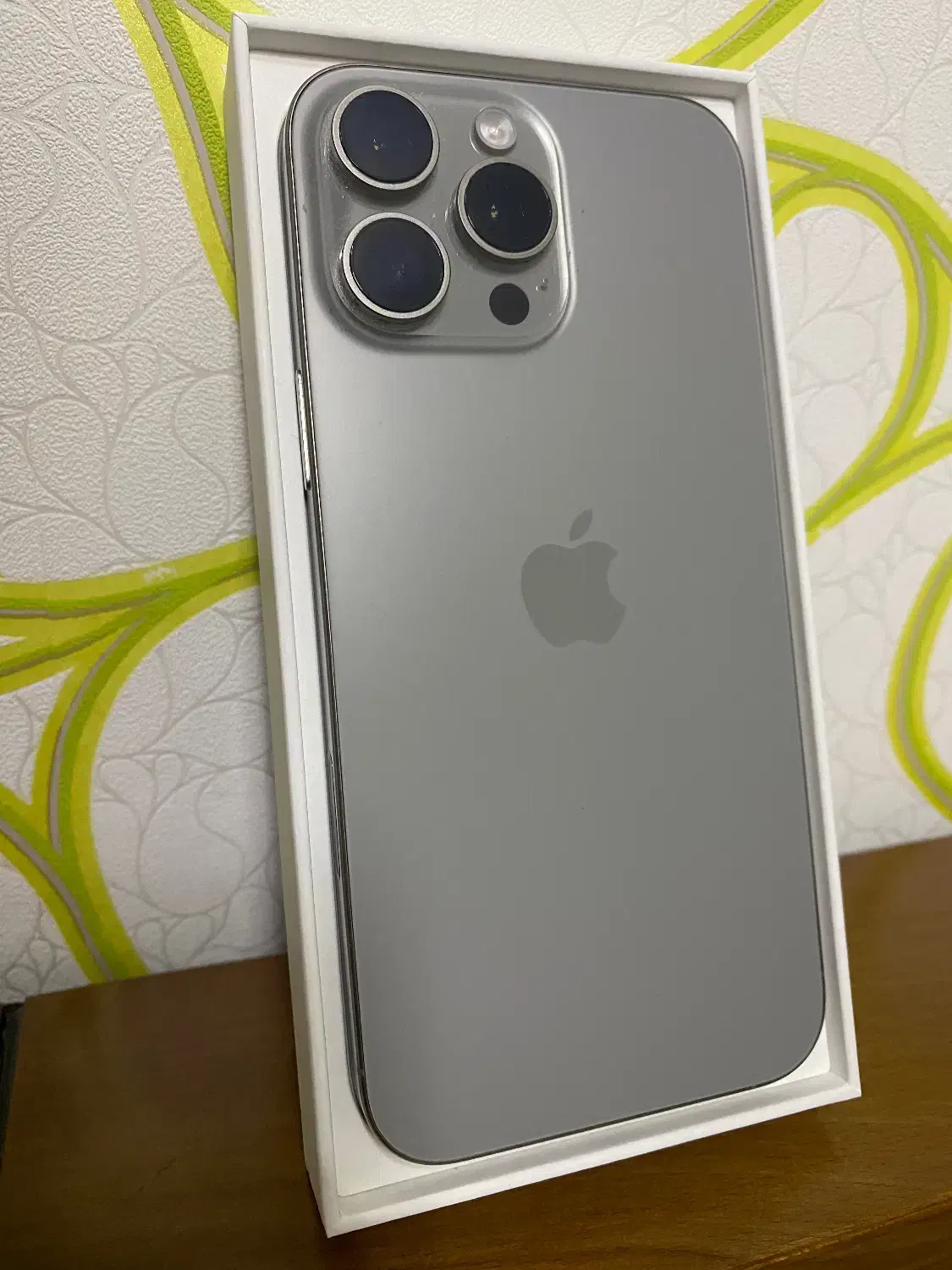 iphone 16 pro max 256 gig zaa|موبایل|رشت, سعدی (تختی)|دیوار