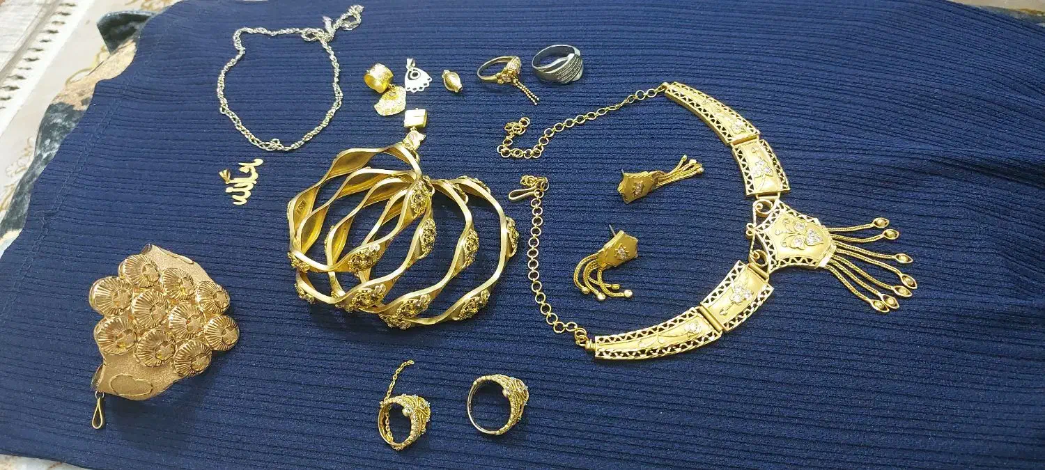 طلای بدون اجرت و دستمزد و بدون سود قیمت تابلو|جواهرات|شیراز, زرگری|دیوار