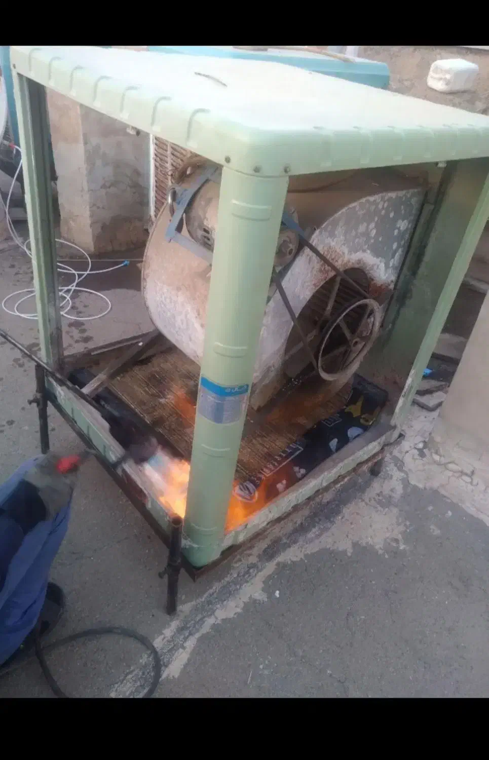 ایزوگام شرق با نصب وضمانت|خدمات پیشه و مهارت|آشخانه, |دیوار