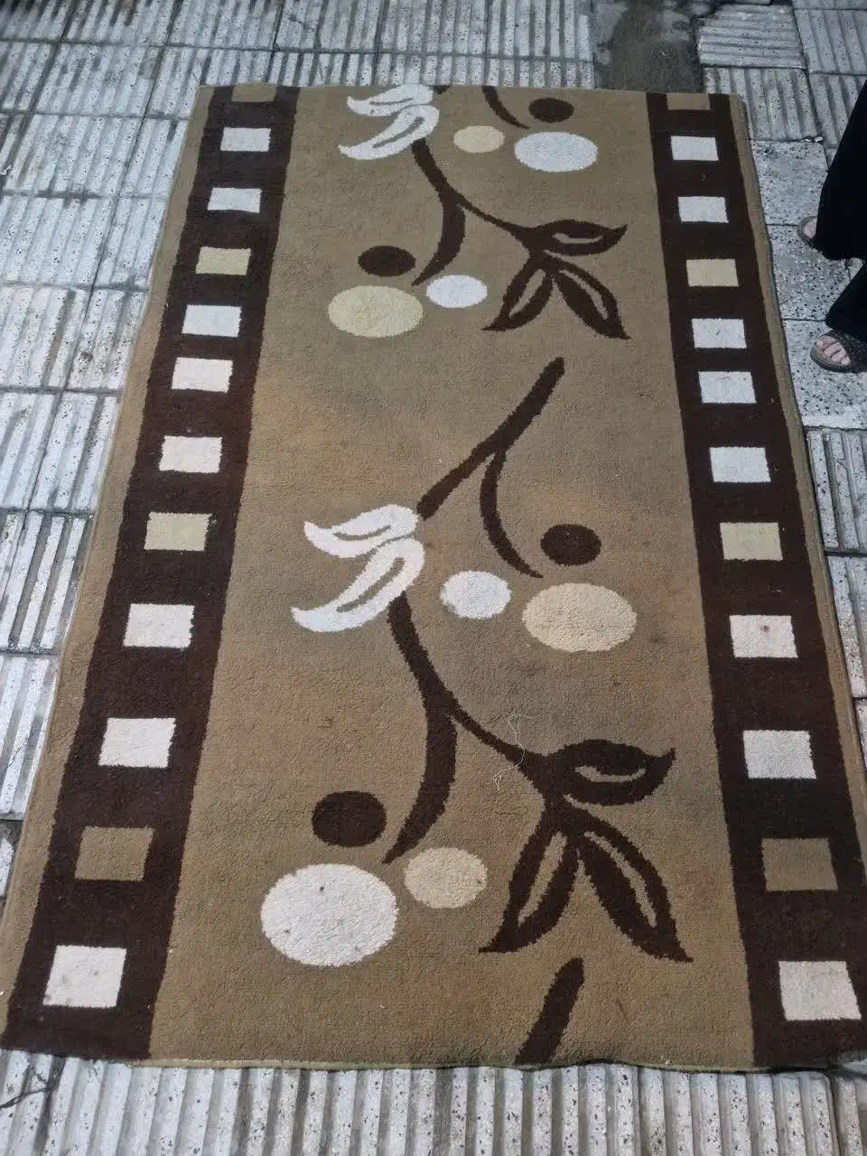 قالیچه در حدنو|فرش|سبزوار, امیر کبیر|دیوار