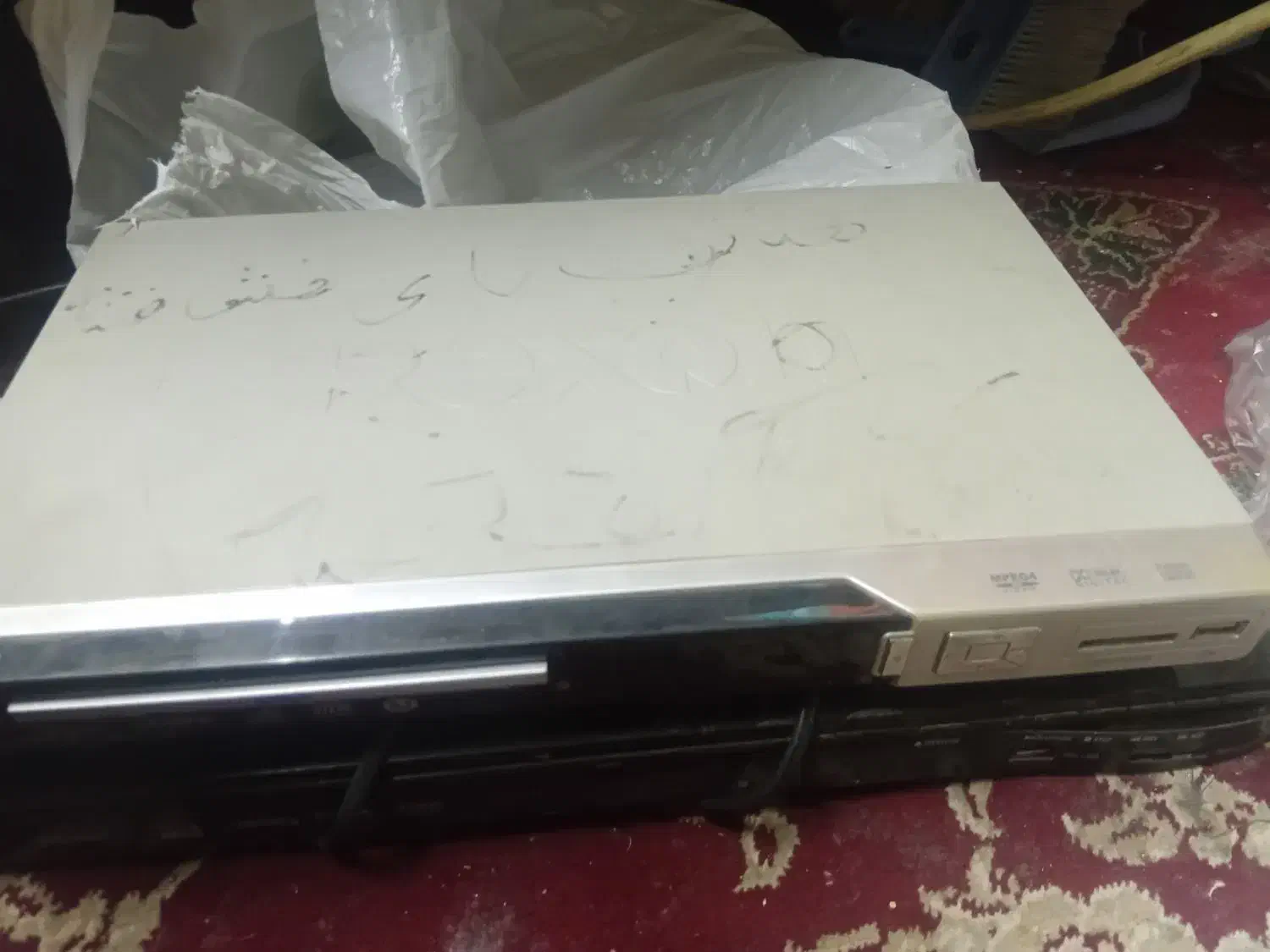 دستگاه دی وی دی|پخش‌کننده DVD و ویدیو|آران و بیدگل, |دیوار