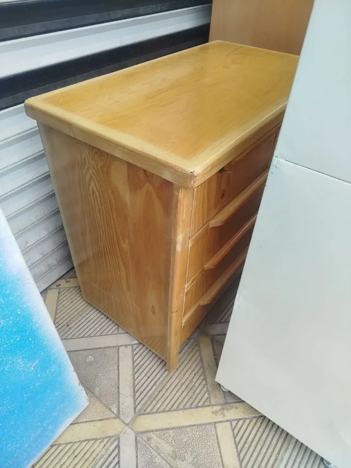 دراور|جاکفشی، کمد، دراور|اهر, |دیوار