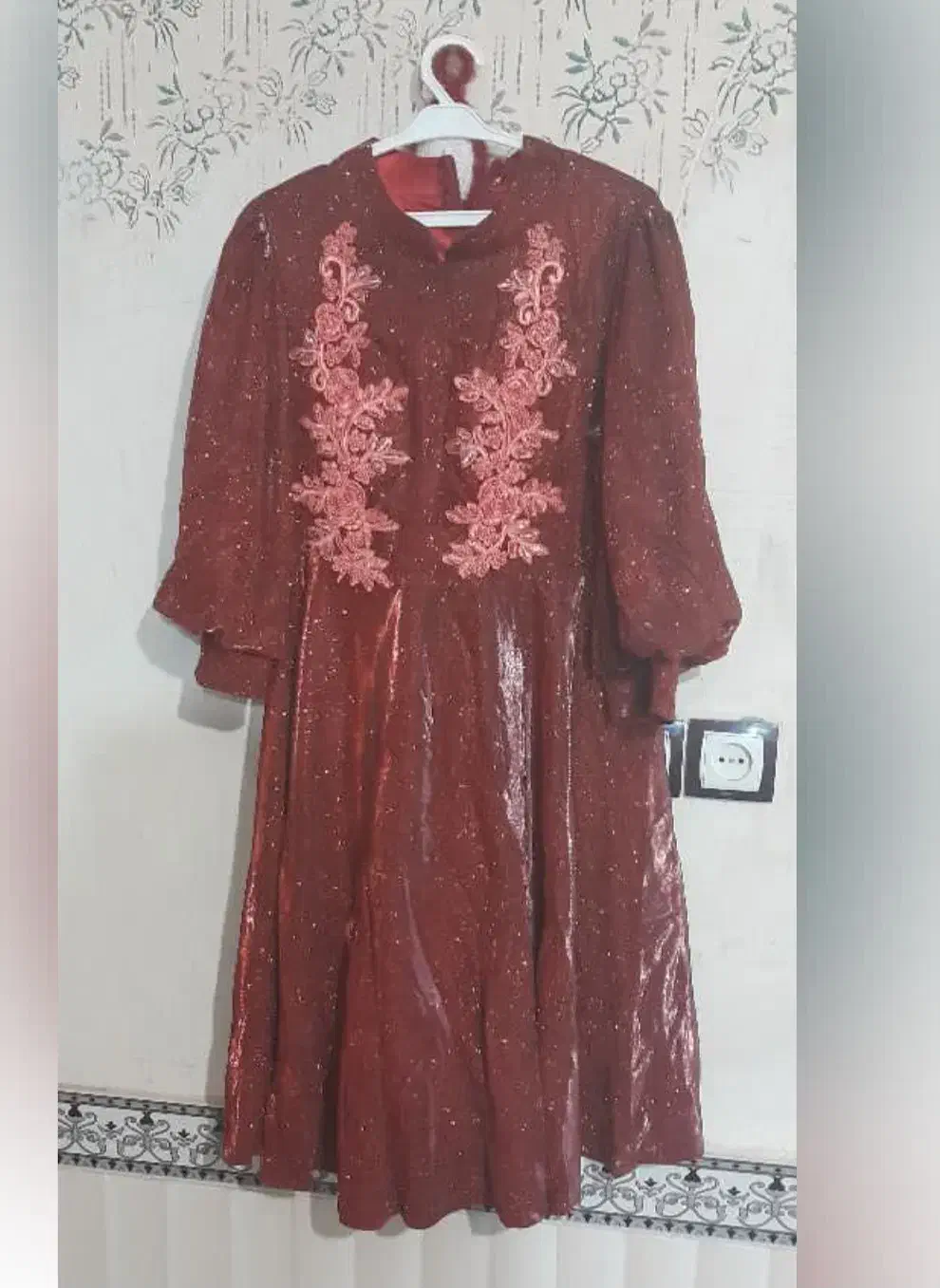 لباس مجلسی|لباس|مراغه, |دیوار