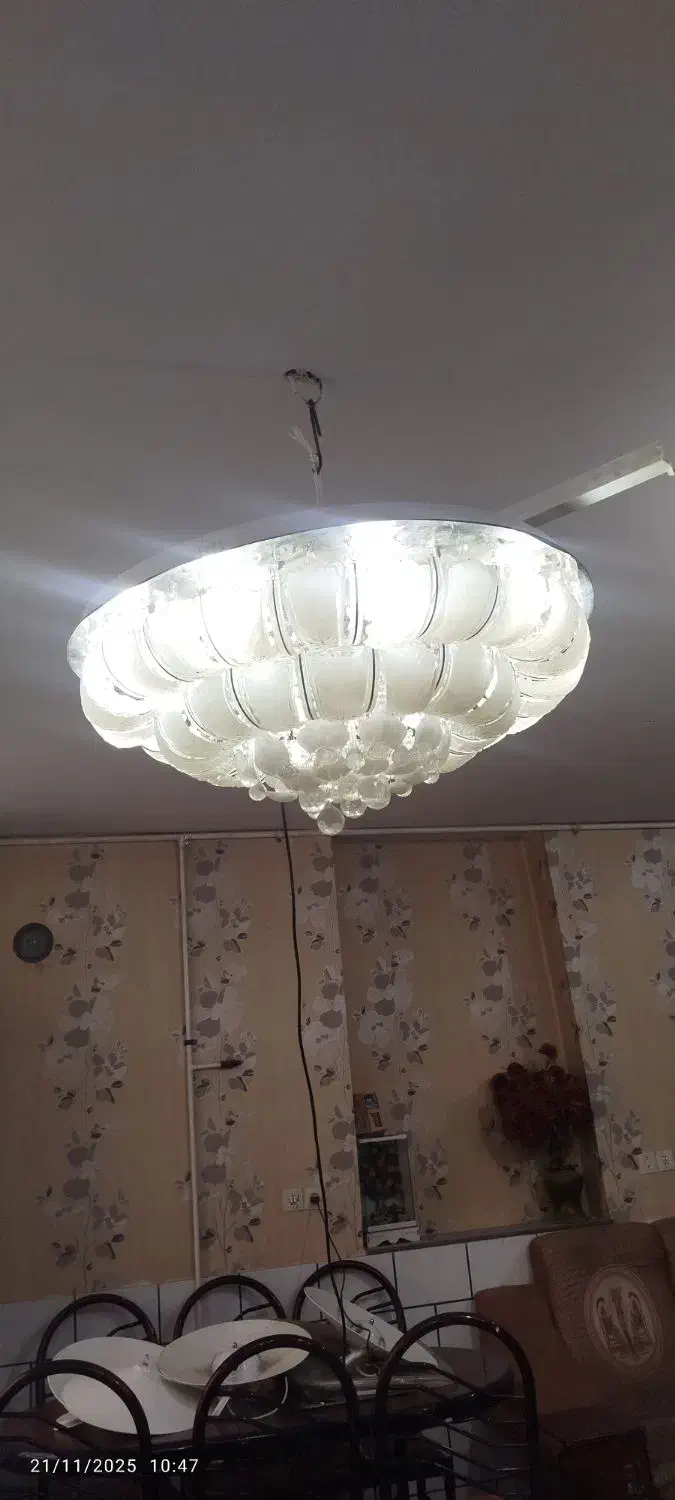 لوستر|لوستر و چراغ آویز|شهرکرد, |دیوار