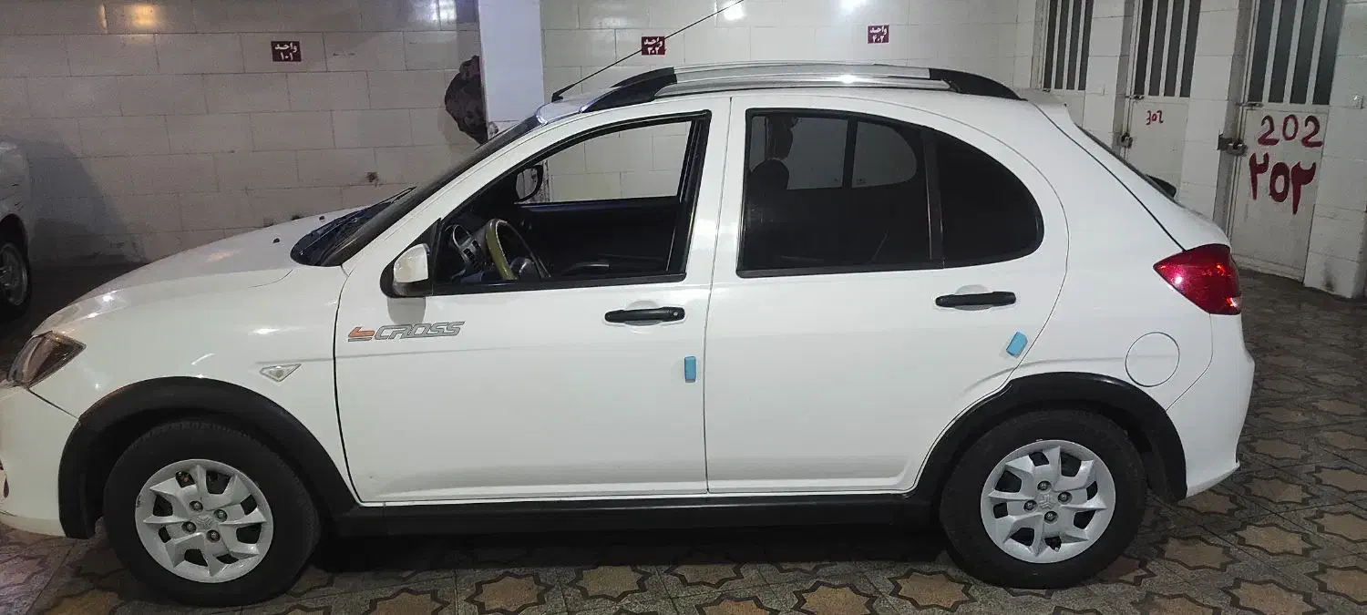 کوییک مدل 1401|خودرو سواری و وانت|شیراز, ریشمک|دیوار