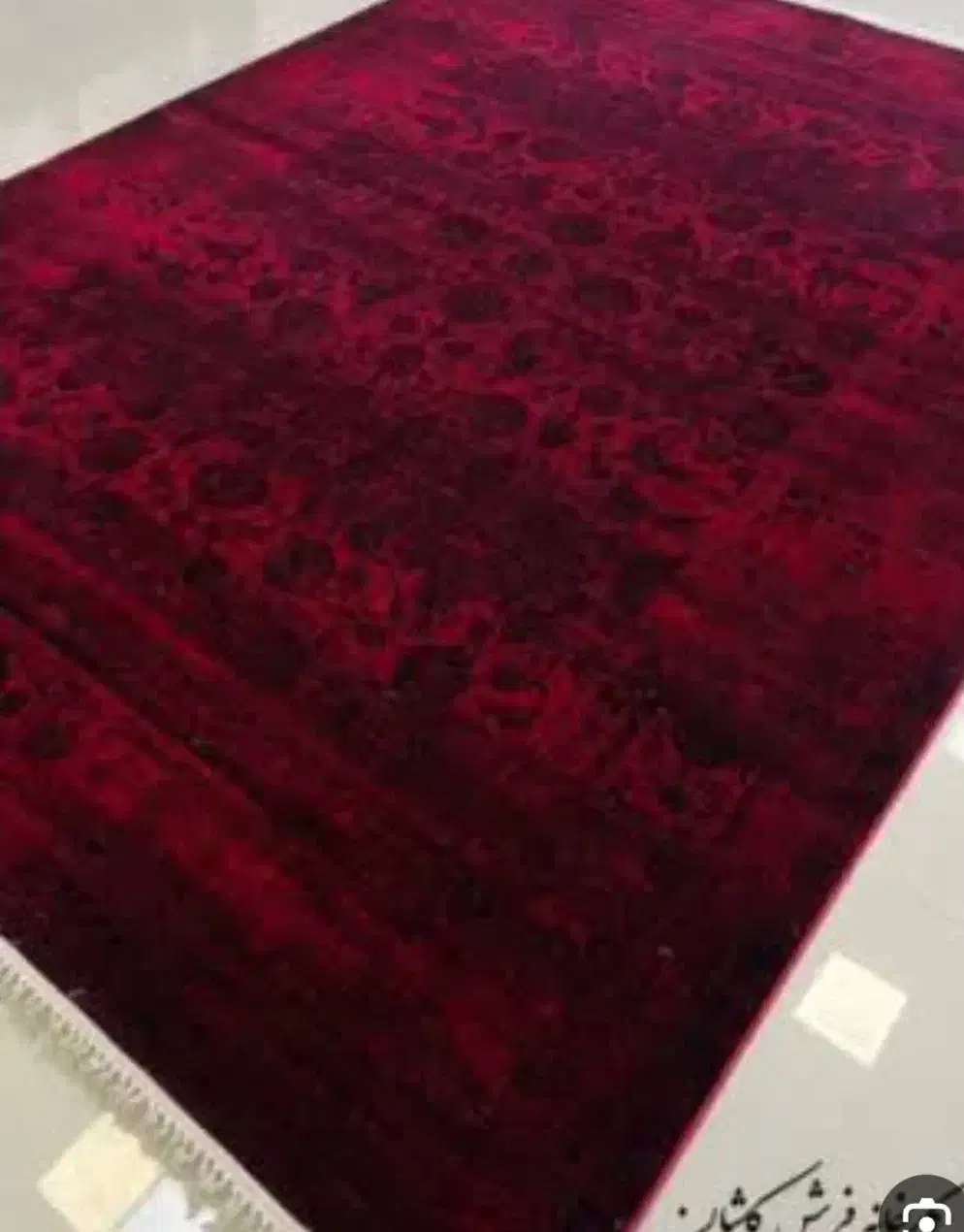 نقش اصلی این نوع فرش را گل های))|فرش|بوشهر, |دیوار