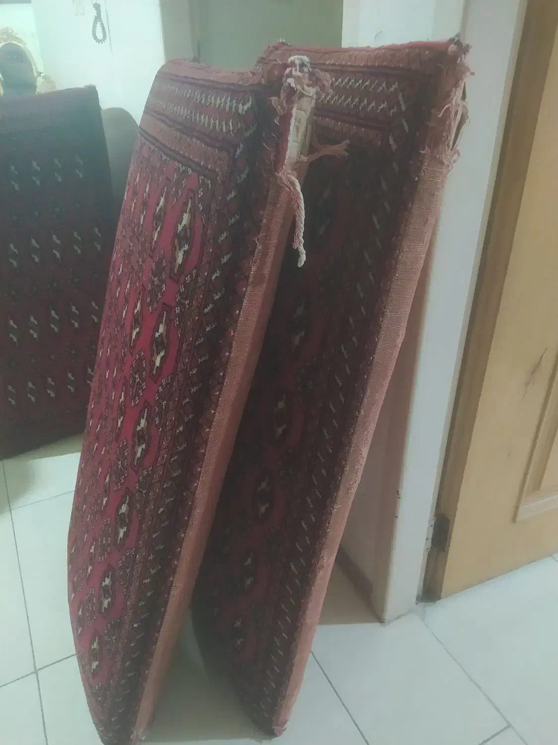 سه جفت پشتی فرشی|پشتی|اصفهان, جلالیه|دیوار