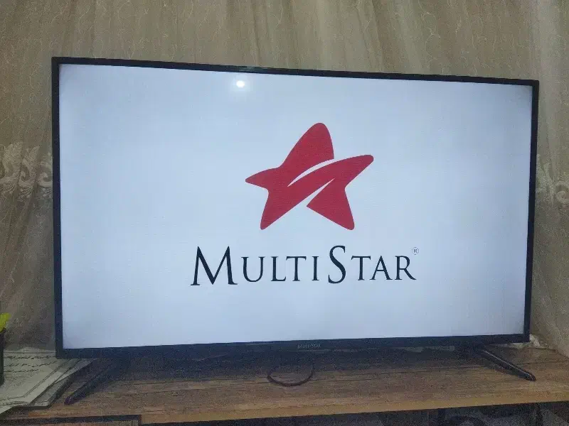 تلویزیون 42 LED|تلویزیون و پروژکتور|مریوان, |دیوار