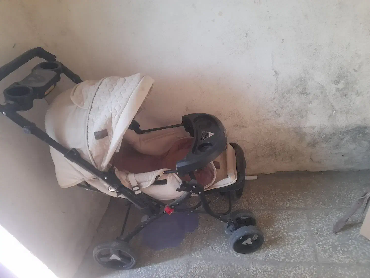 کالسکه|کالسکه و لوازم جانبی|یاسوج, |دیوار