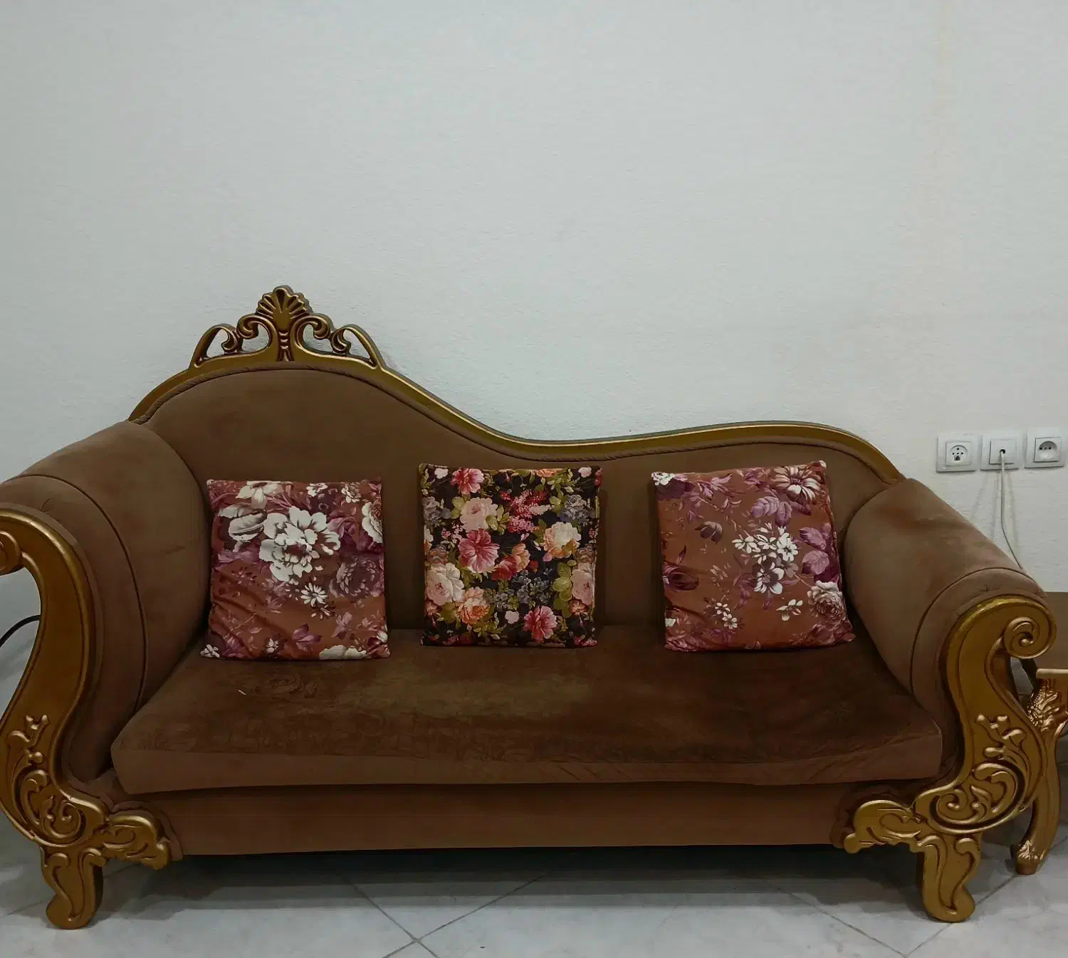 فروش مبل و میز|مبلمان خانگی و میز عسلی|بوشهر, |دیوار