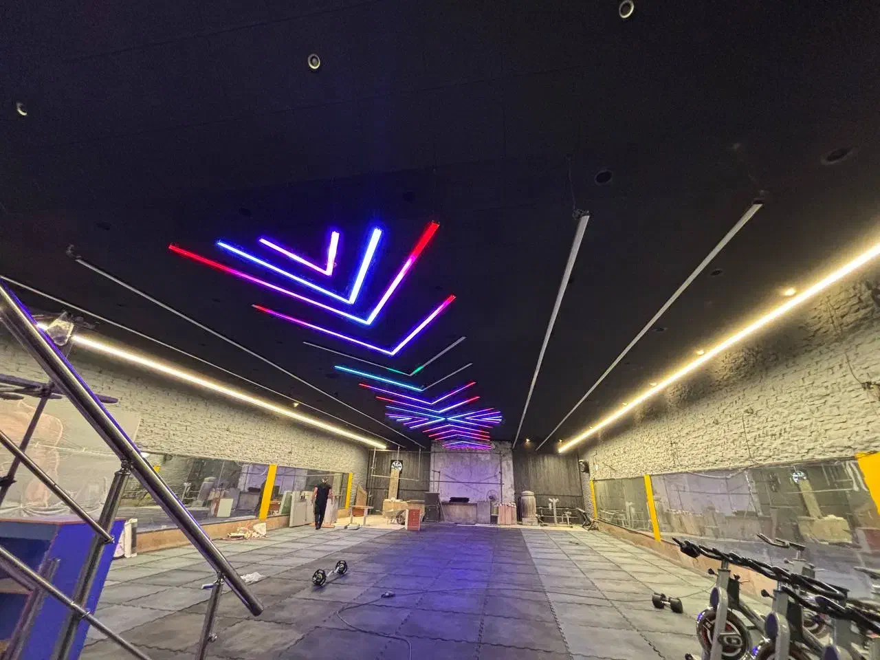 مونتاژ و اجرای لاینر نورخطی|لامپ و چراغ|ری, بازار آهن|دیوار