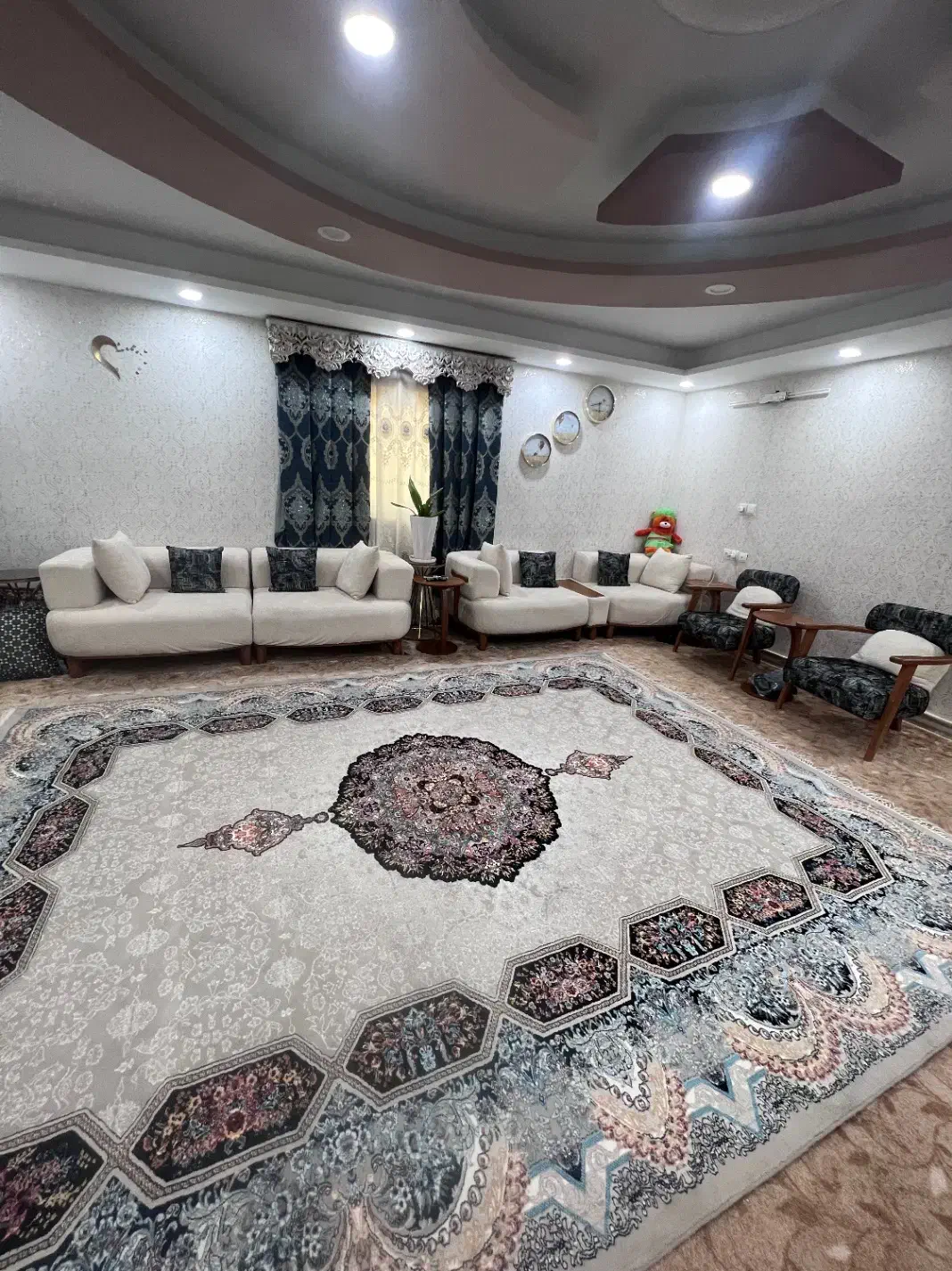 مبل مینیمال شیک|مبلمان خانگی و میز عسلی|چابهار, |دیوار