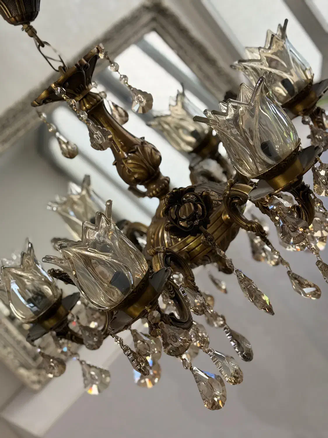 لوستر  ۶ شاخه در حد نو|لوستر و چراغ آویز|رباط‌کریم, رباط‌کریم|دیوار