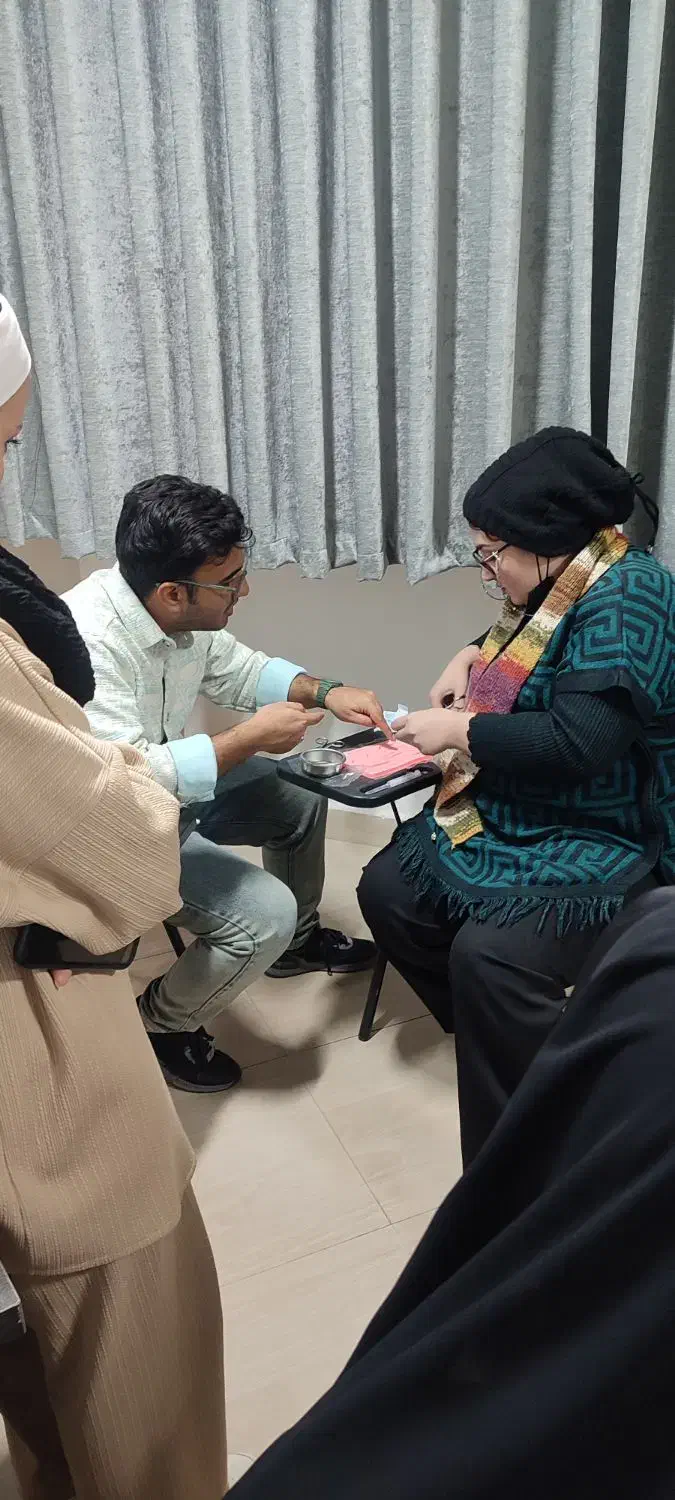 استخدام و آموزش پرستاری، تزریقات، امدادگر با مدرک|استخدام درمانی، زیبایی، بهداشتی|مشهد, طلاب|دیوار