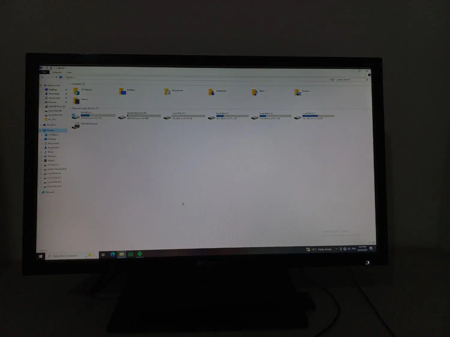 مانیتور ۲۳ اینج|قطعات و لوازم جانبی رایانه|کرج, خرمدشت|دیوار