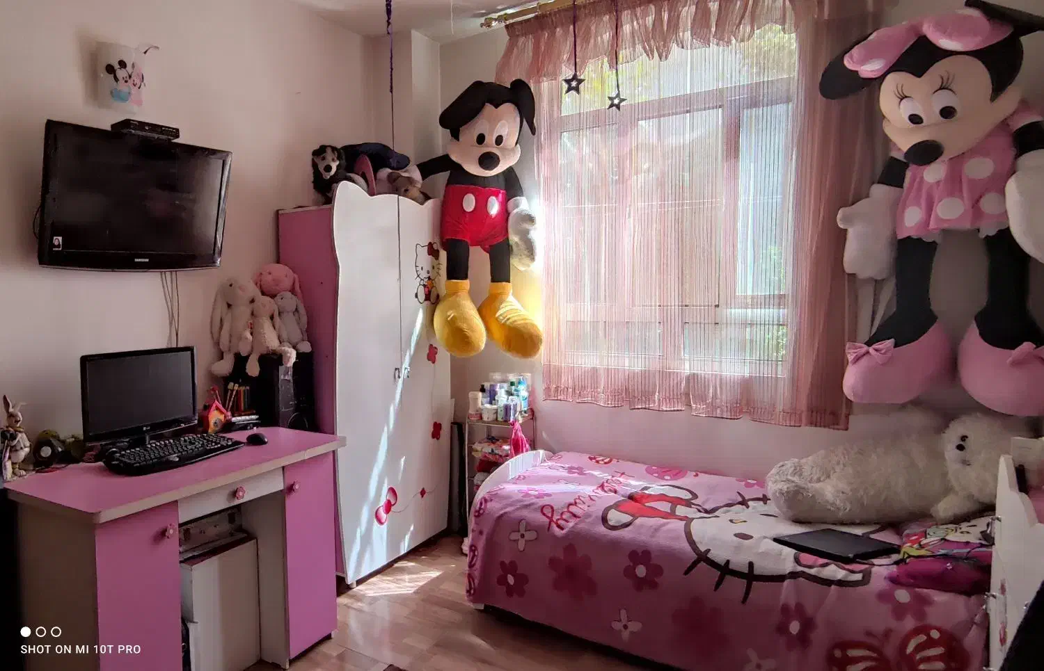 سرویس خواب دخترانه|تخت و سرویس خواب|فولادشهر, فولادشهر|دیوار