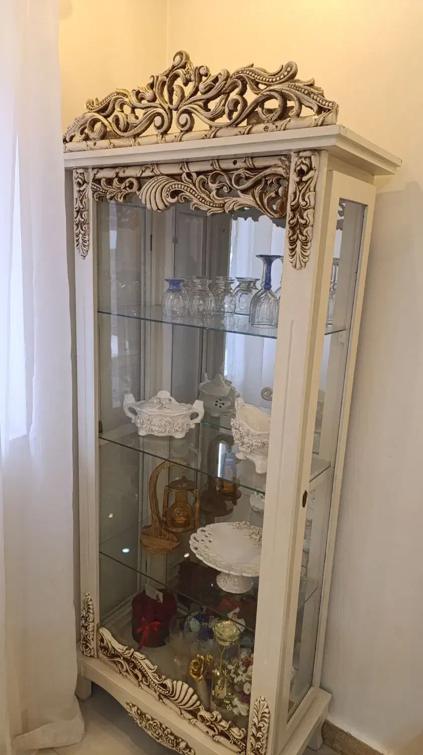 ویترین صدفی|بوفه، ویترین، کنسول|رشت, پیرکلاچای|دیوار