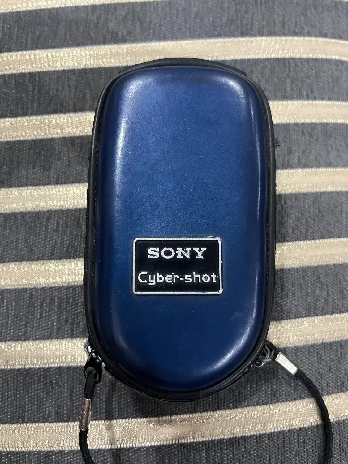 دوربین سونی cybershot کلکسیونی|دوربین عکاسی و فیلمبرداری|ری, شهرری|دیوار