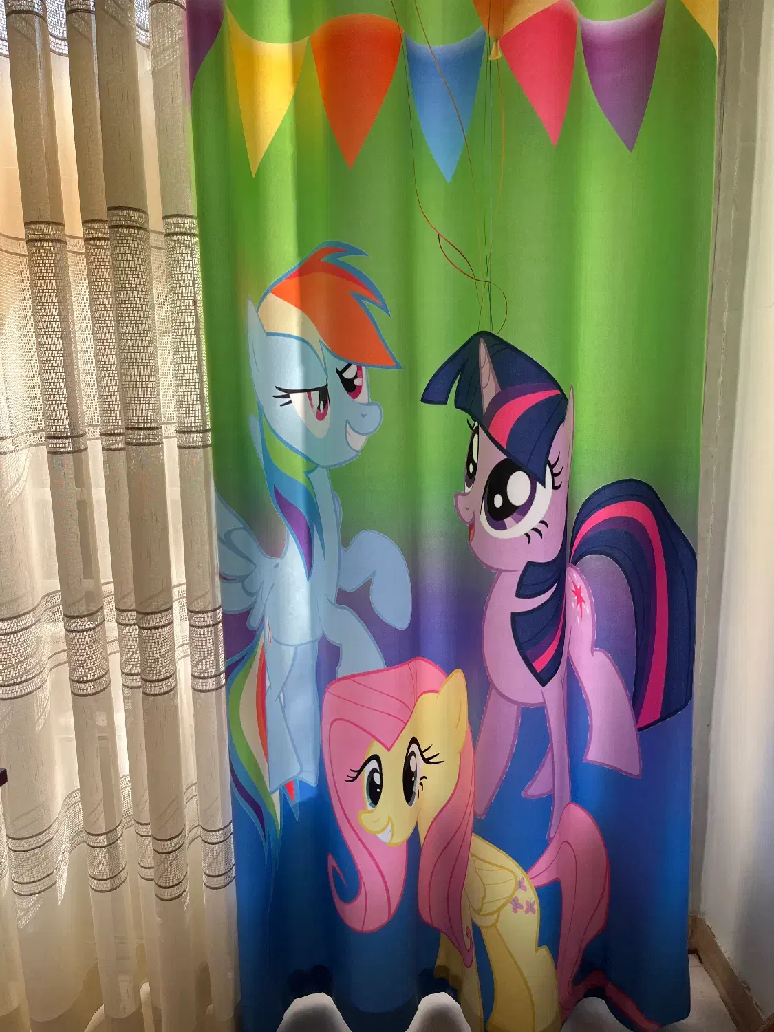 پرده اتاق|پرده، رانر، رومیزی|اصفهان, جلفا|دیوار