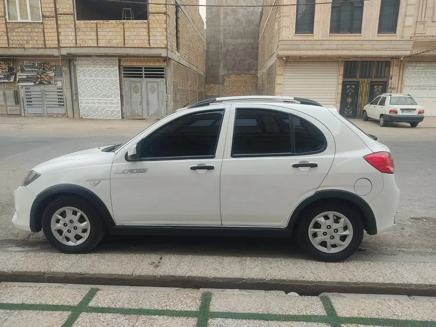 کوئیک 98|خودرو سواری و وانت|قم, حکمت شمالی|دیوار