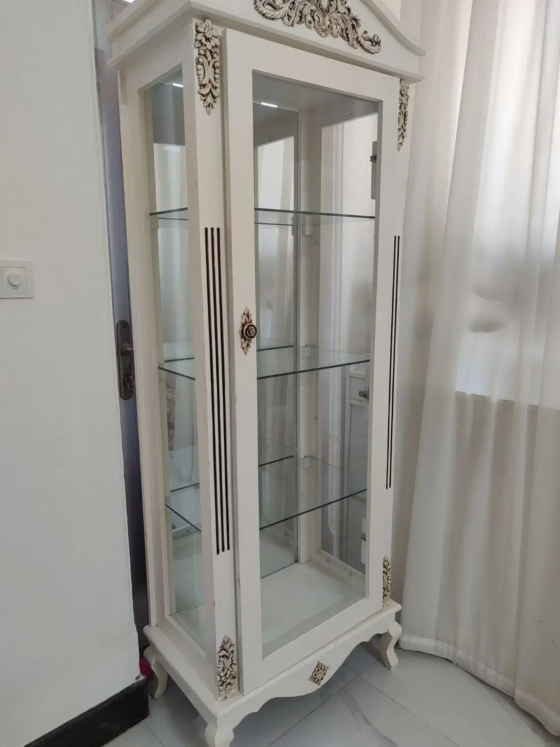 بوفه در حد نو|بوفه، ویترین، کنسول|گنبد کاووس, |دیوار