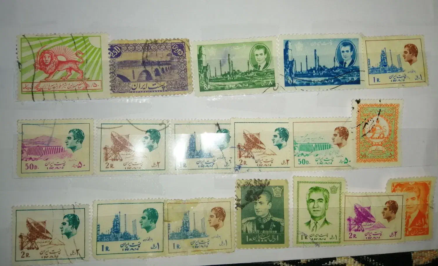 تمبر|کلکسیون سکه، تمبر، اسکناس|قم, باغ کرباسی|دیوار