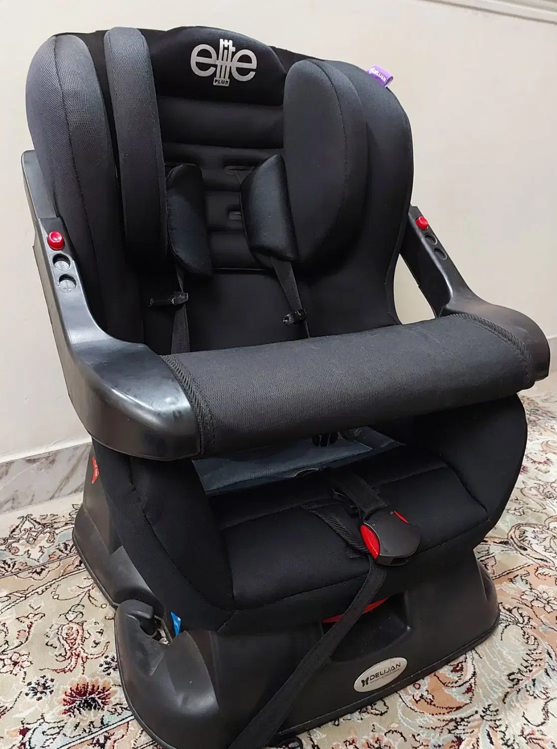 صندلی ماشین|تخت و صندلی بچه|شیراز, عادل آباد|دیوار