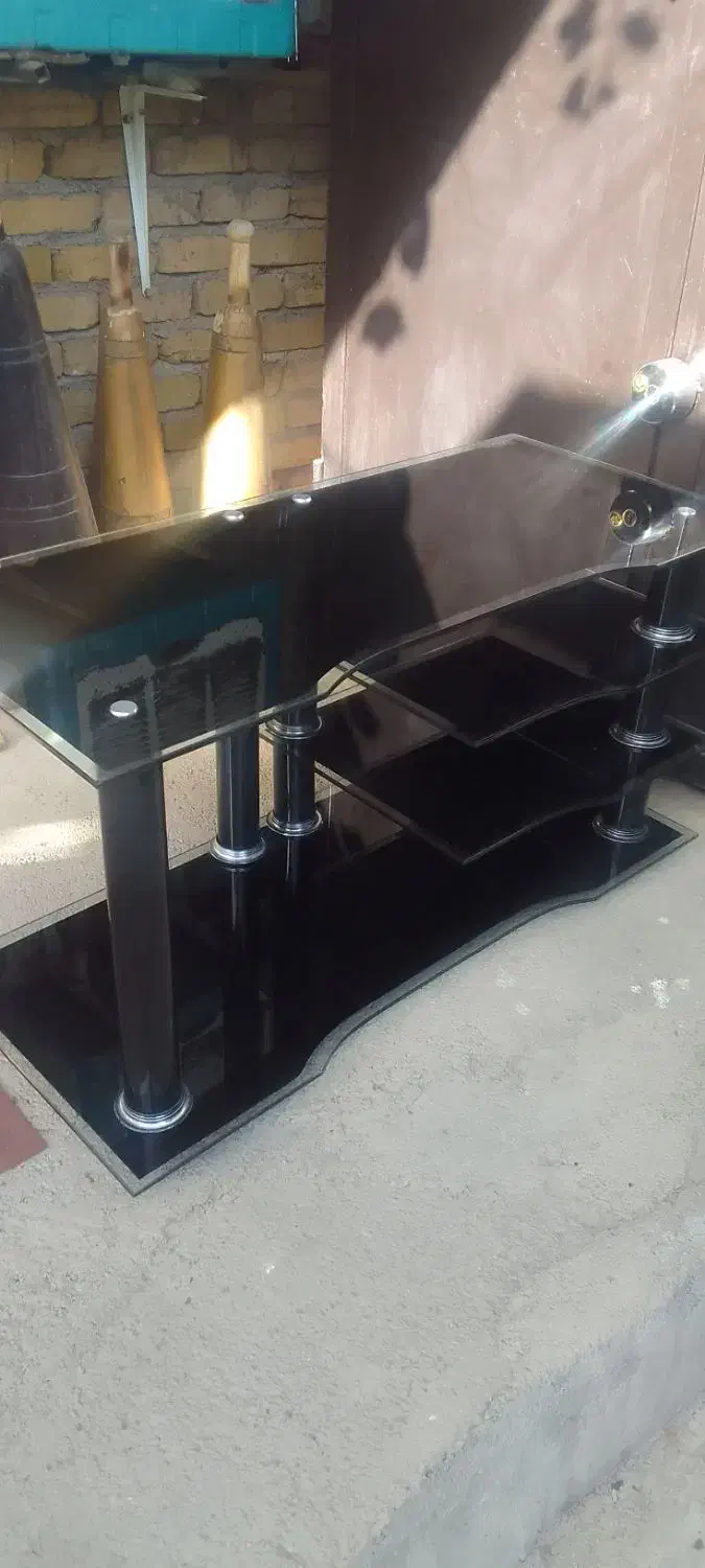 تلویزیون ومیزتلویزیون|تلویزیون و پروژکتور|نظرآباد, نظرآباد|دیوار