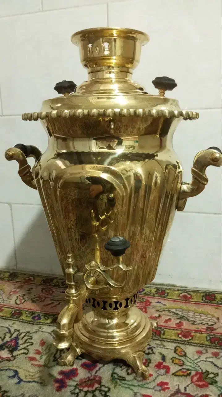 سماور زغالی برنجی ایرانی|کلکسیون اشیاء عتیقه|سهند, |دیوار