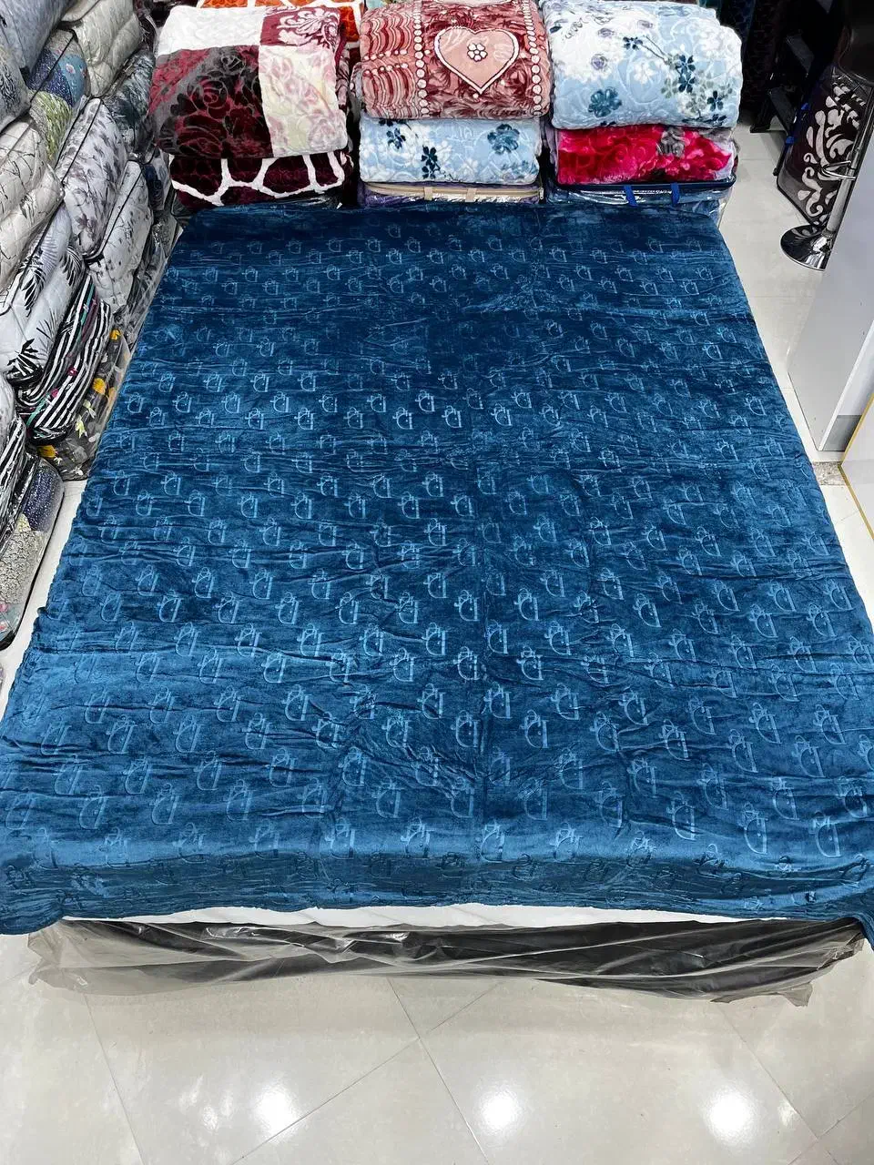 پتو لیزری دو نفره دیوور|رختخواب، بالش، پتو|مشهد, عیدگاه|دیوار