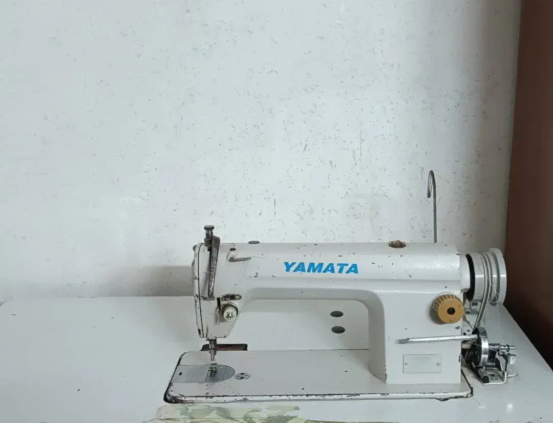 چرخ خیاطی صنعتی یاماتا راسته دوز ژاپن|چرخ خیاطی و ریسندگی|شاهینشهر, مسکن مهر|دیوار