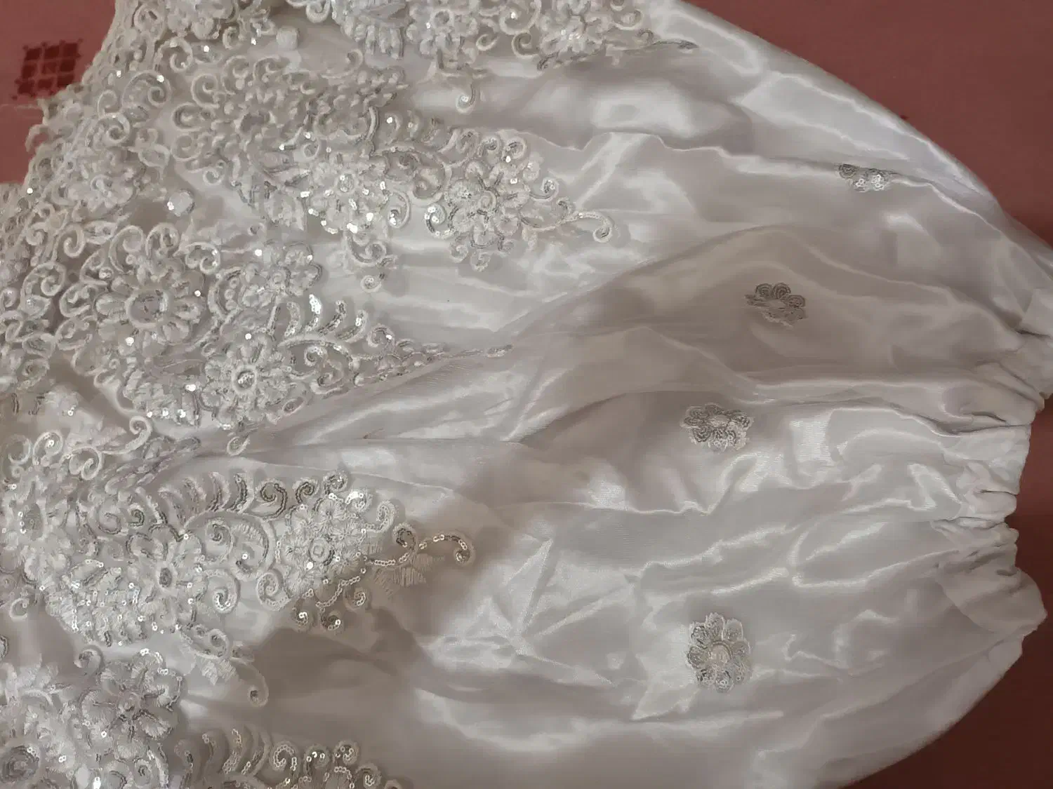 لباس دخترانه|لباس|مسجد سلیمان, |دیوار