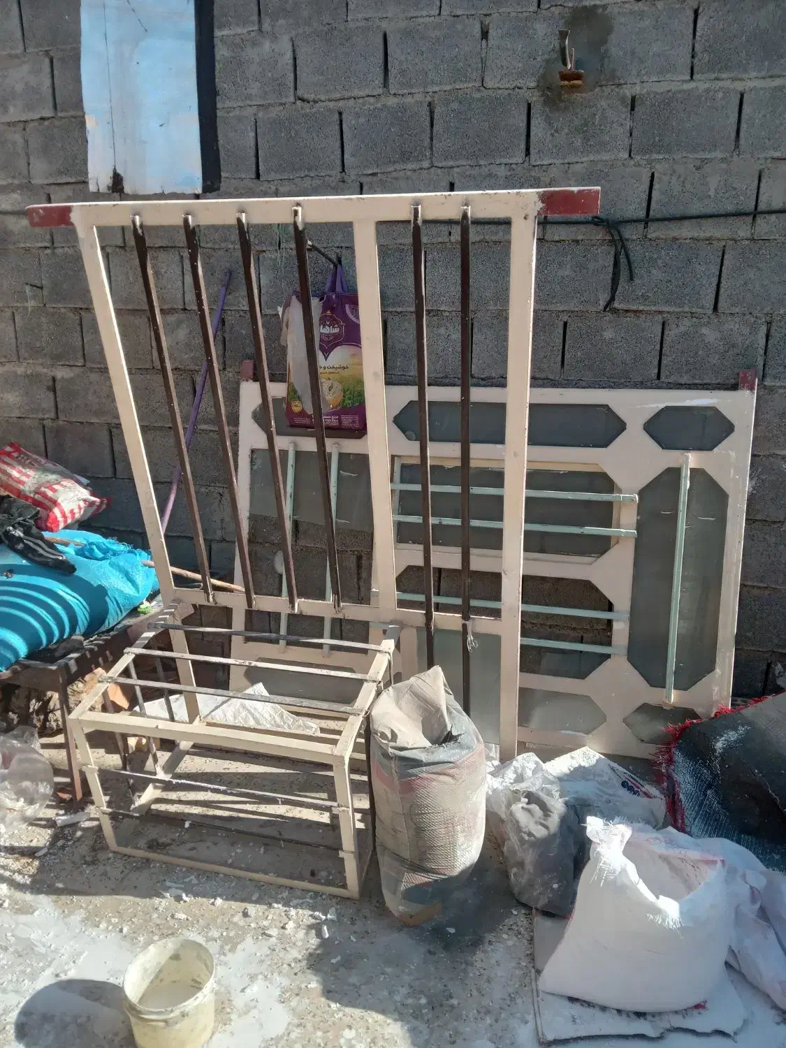 پنجره فلزی|مصالح و تجهیزات ساختمان|دزفول, |دیوار