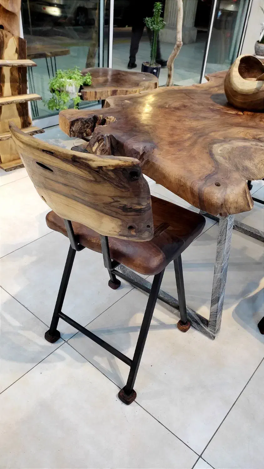 صندلی چوبی روستیک چوب گردو صندلی ناهارخوری خاص|میز و صندلی غذاخوری|مشهد, الهیه|دیوار