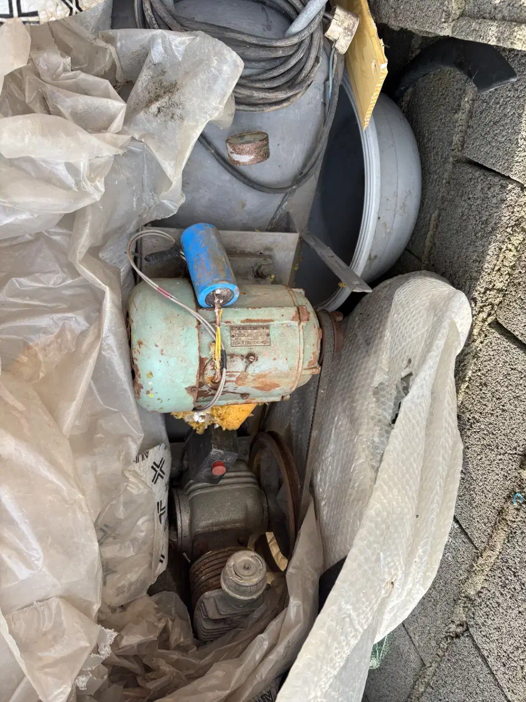 پمپ باد|فروشگاه و مغازه|هچیرود, |دیوار