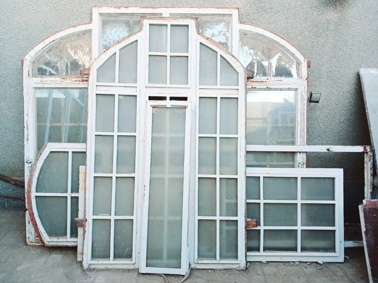 درب و پنجره آهنی (آماده نصب)|مصالح و تجهیزات ساختمان|تایباد, |دیوار