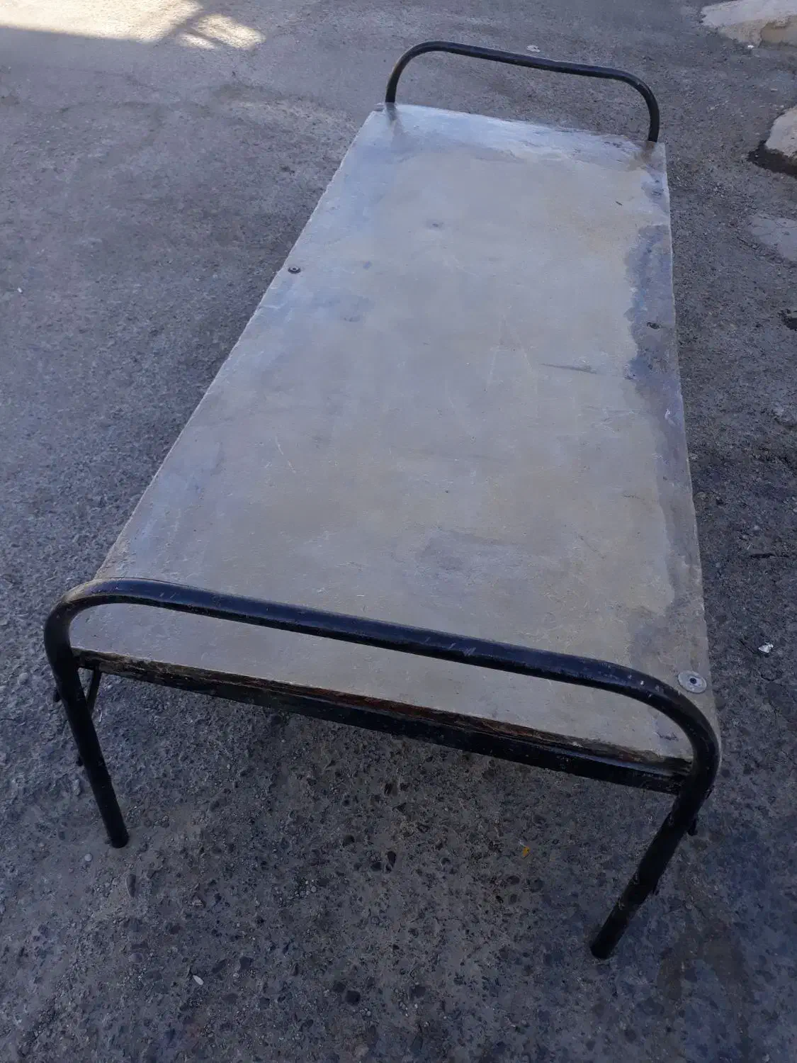 تخت سربازی|تخت و سرویس خواب|شوش, |دیوار