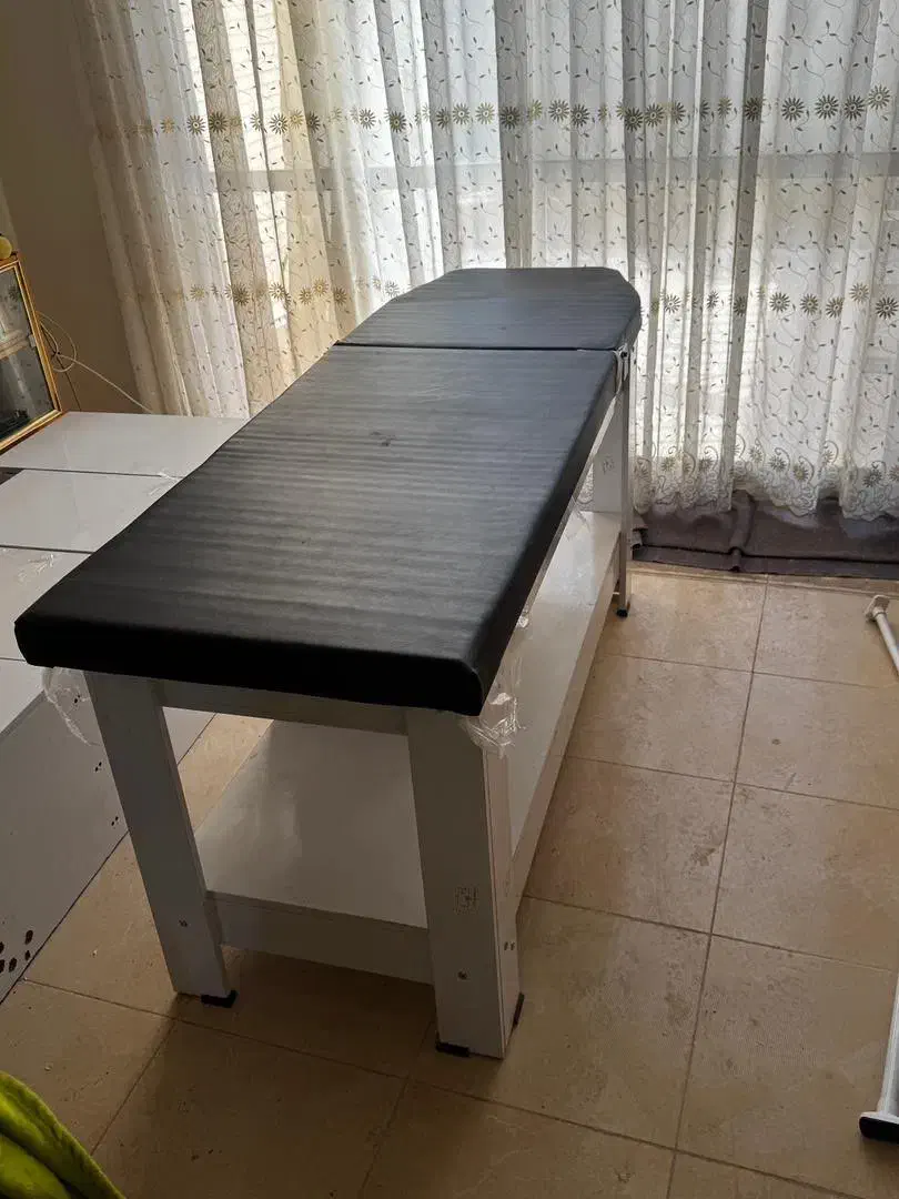 تخت فیشال مژه ترولی فلزی صندلی تابورهبخور سردگرم|آرایشگاه و سالنهای زیبایی|شاهینشهر, فردوسی|دیوار