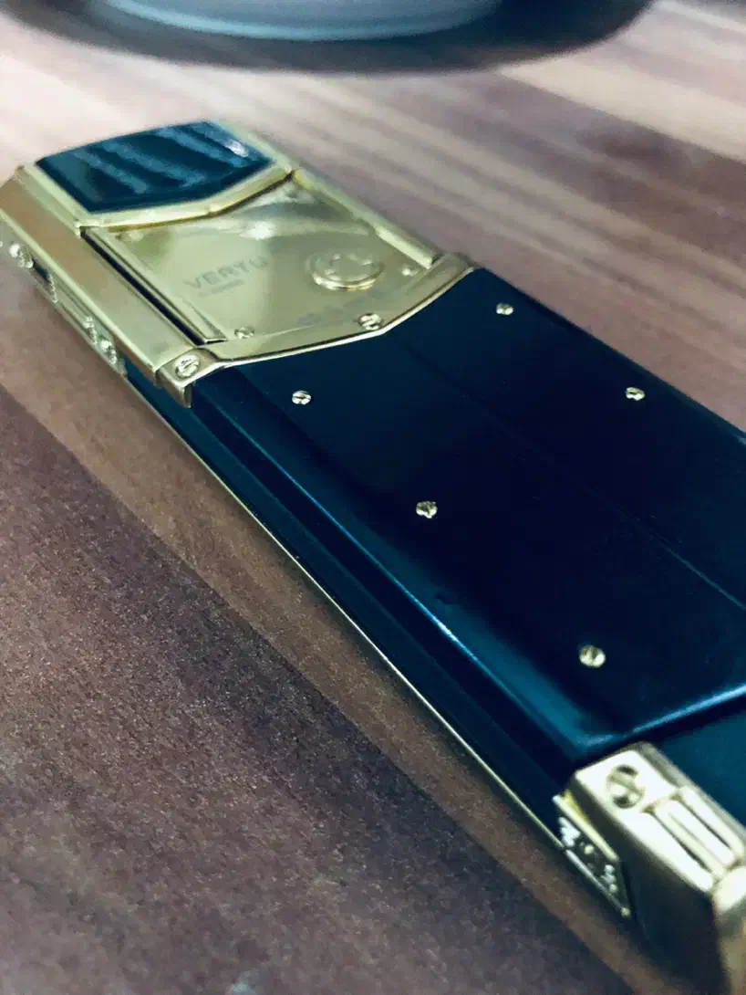 گوشی ورتو v10 ریجستر شده (سفارش انگلیس)|موبایل|شهرکرد, |دیوار