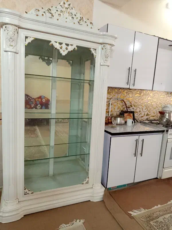 ویترین سفید|بوفه، ویترین، کنسول|قم, کیوانفر|دیوار