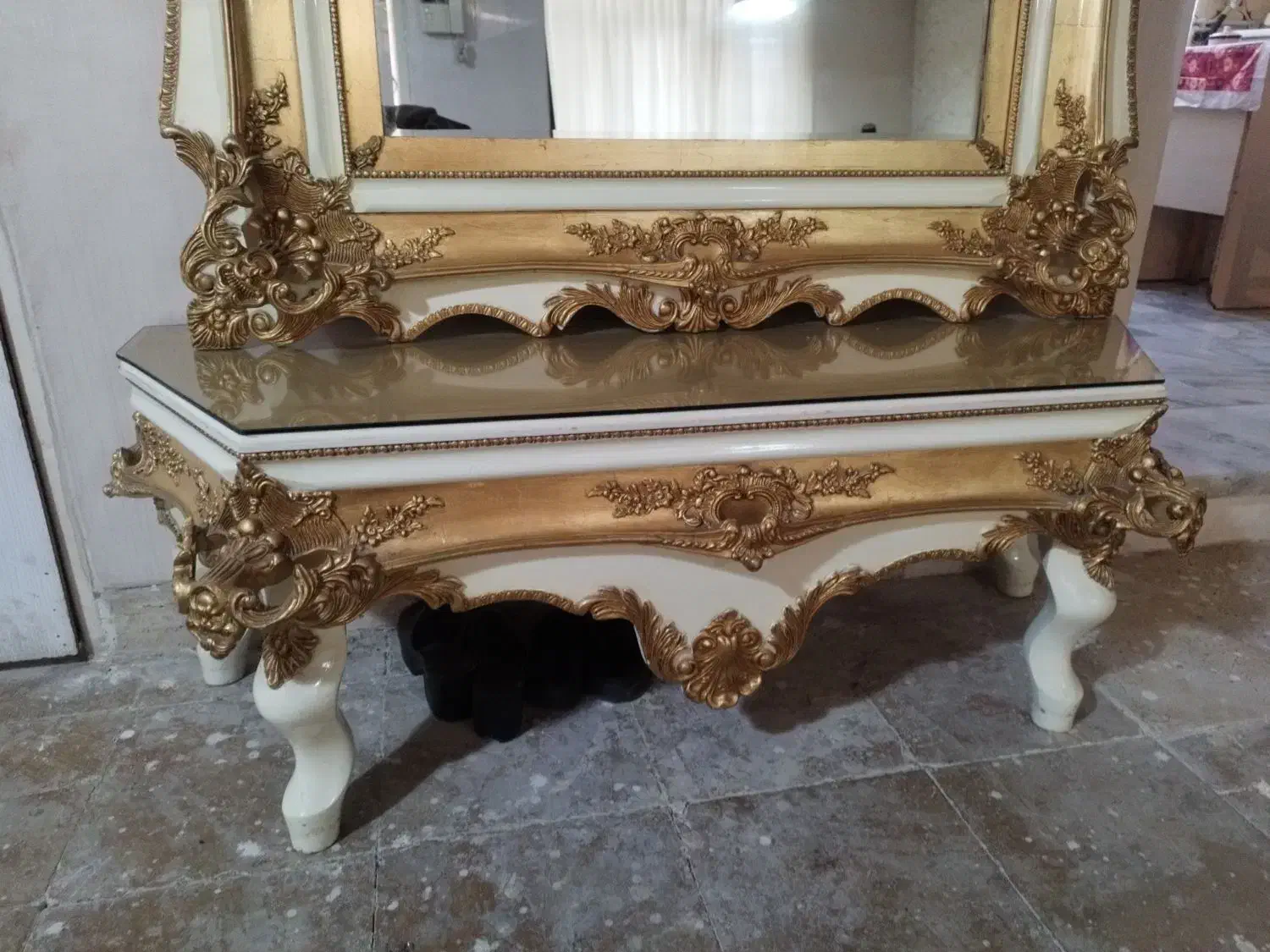 آینه و کنسول|بوفه، ویترین، کنسول|کرج, عظیمیه|دیوار