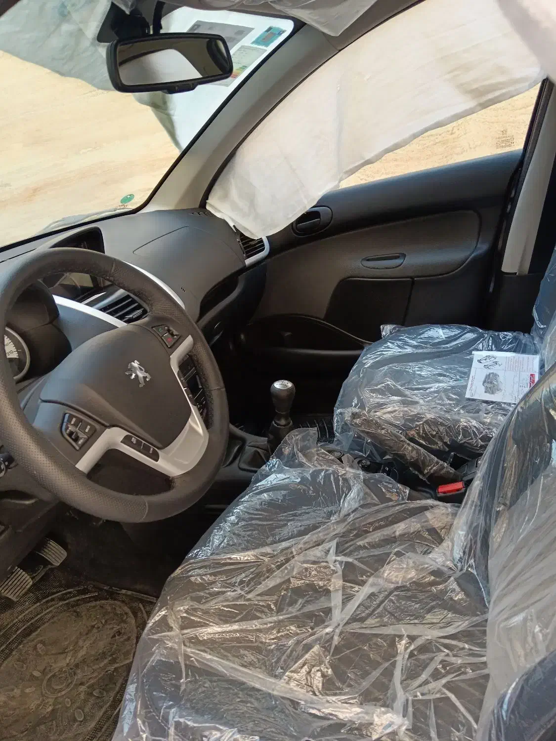 207 پانا مشکی ابنوس404|خودرو سواری و وانت|شیراز, ملاصدرا|دیوار