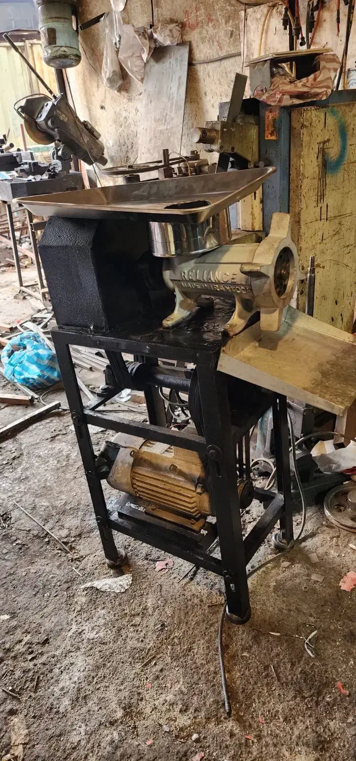 چرخ گوشت تنه ثابت|خردکن، آسیاب، غذاساز|ری, بازار آهن|دیوار