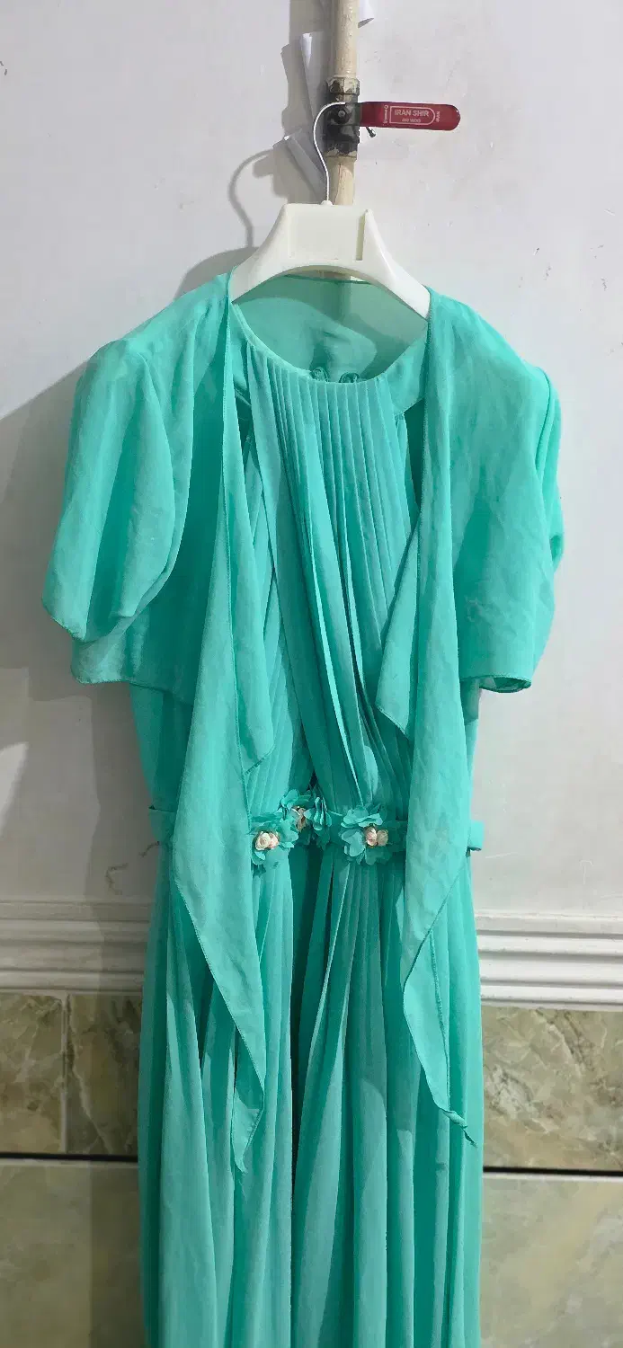 لباس مجلسی|لباس|دزفول, |دیوار