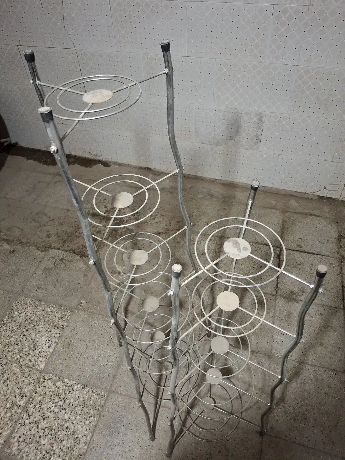 پایه قابلمه 2 عدد|آب‌چکان و نظم‌دهنده ظروف|نیشابور, بلوار گلها|دیوار